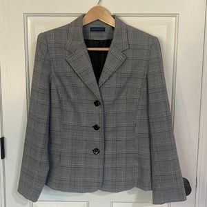 Blazer, Size 14, Gently Worn, Good Condition, Black Plaid